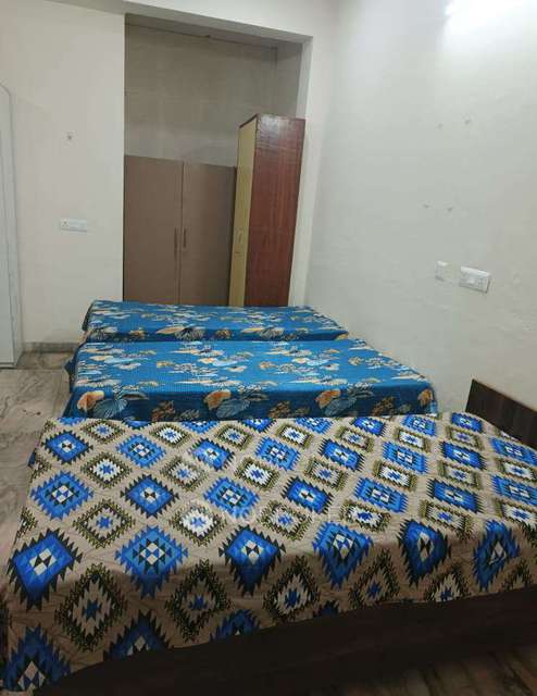 PG for Anyone in Radha Krishna Enclave