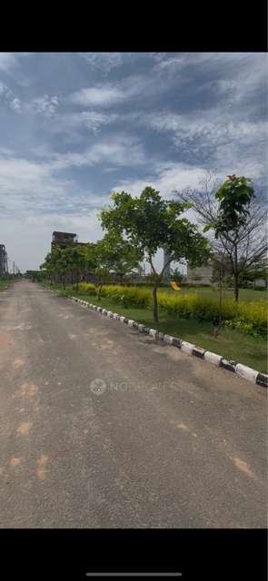 Plot For Sale  In Sector 104