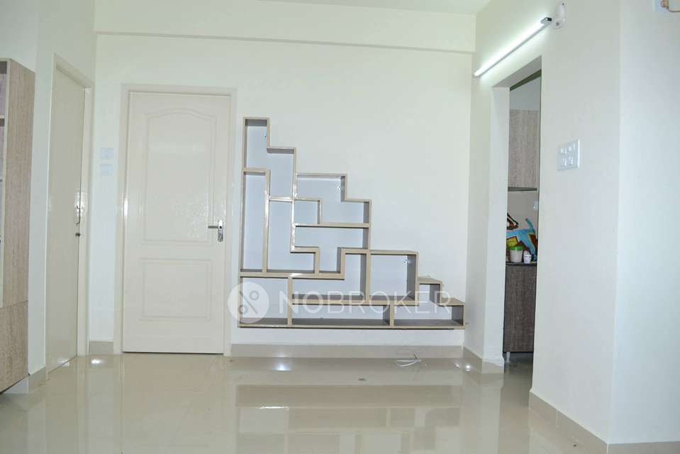 2 BHK Flat In S. D. Lake Side, Puzhal, Chennai For Sale  In Puzhal, Chennai