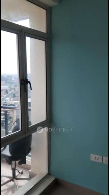 2 BHK Flat In Parsvnath Regalia, Sahibabad For Sale  In Sahibabad