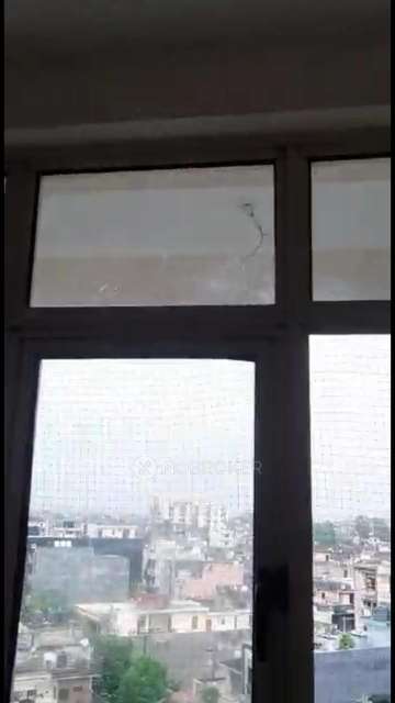 2 BHK Flat In Parsvnath Regalia, Sahibabad For Sale  In Sahibabad