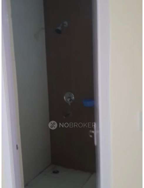 2 BHK Flat In Parsvnath Regalia, Sahibabad For Sale  In Sahibabad