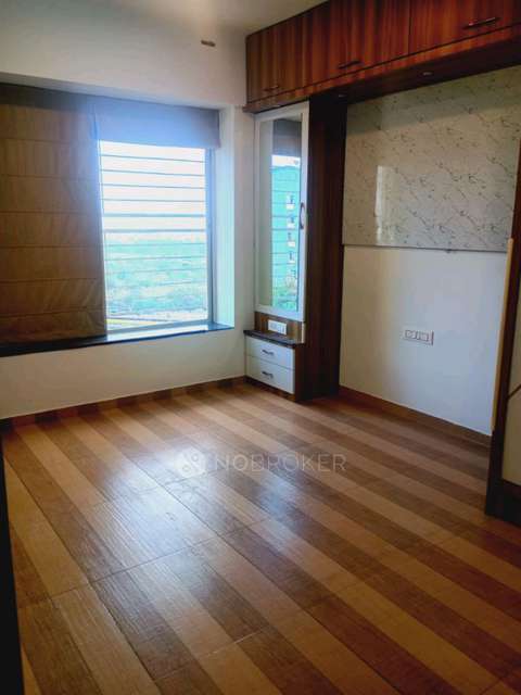 2 BHK Flat In Kohinoor Tinsel Town For Sale  In Pimpri-chinchwad