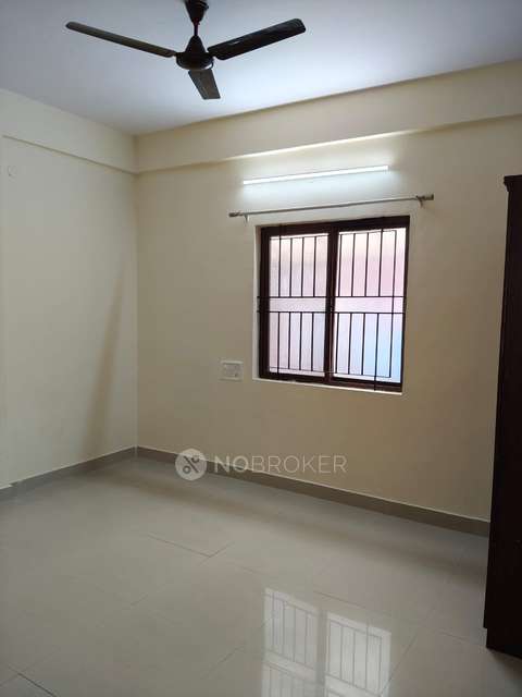 2 BHK Flat In Pvr Towers For Sale  In Cox Town