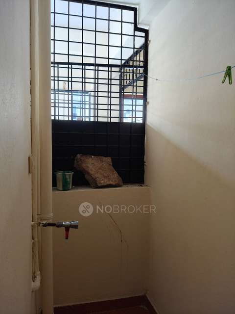 2 BHK Flat In Pvr Towers For Sale  In Cox Town