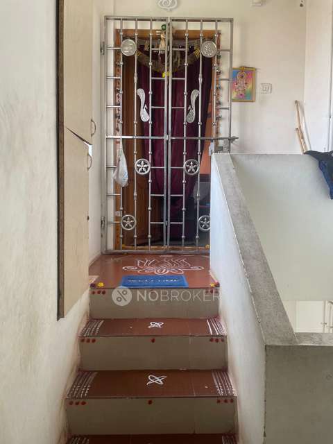 2 BHK Flat In Apartment for Lease  In Vadapalani