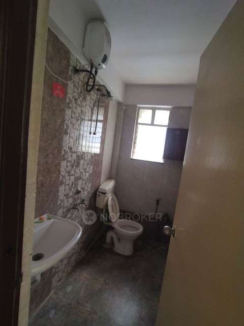 2 BHK Flat In Supertech Defence Colony Phase 1 For Sale  In Wagholi