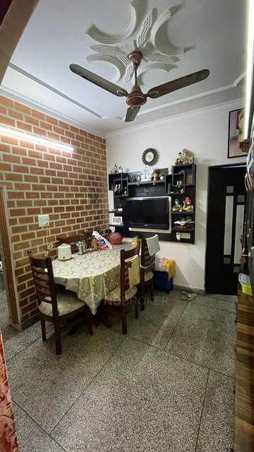 2 BHK Flat In Vikas Niketan, Pitam Pura For Sale  In Pitam Pura