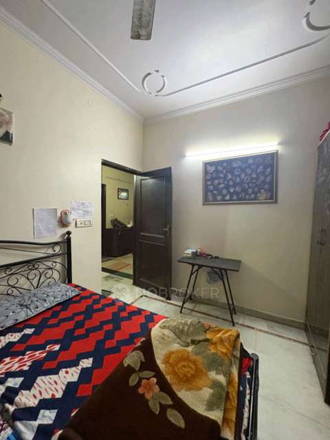 PG for Girls in Ramesh Nagar