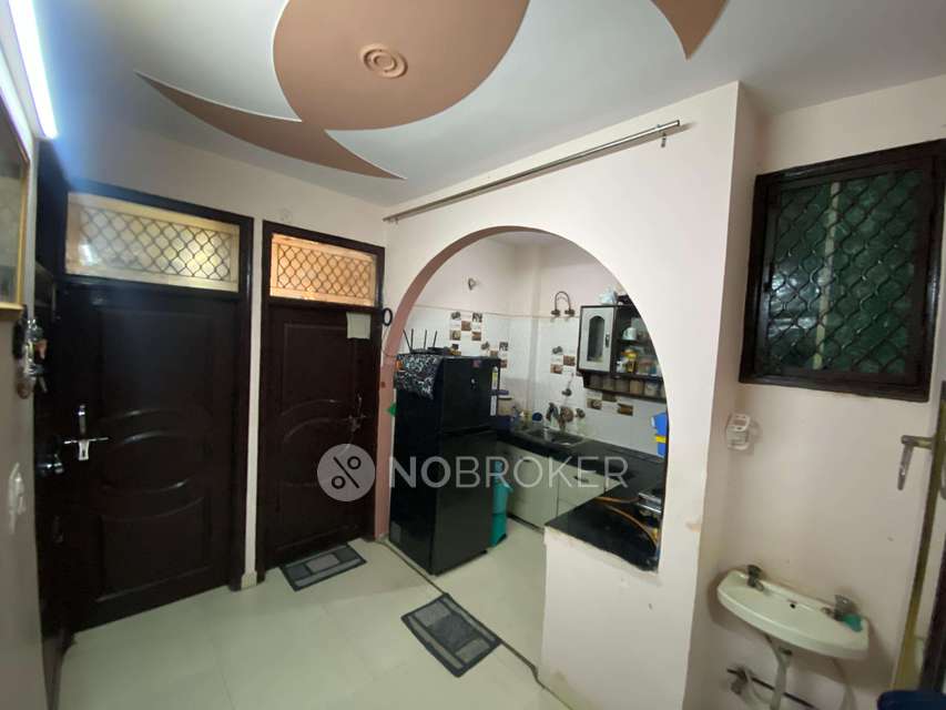 3 BHK Flat In Standalone Building  For Sale  In Rohini