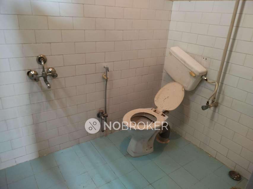 2 BHK Flat In Royal Grand Apartment For Sale  In Banjara Hills