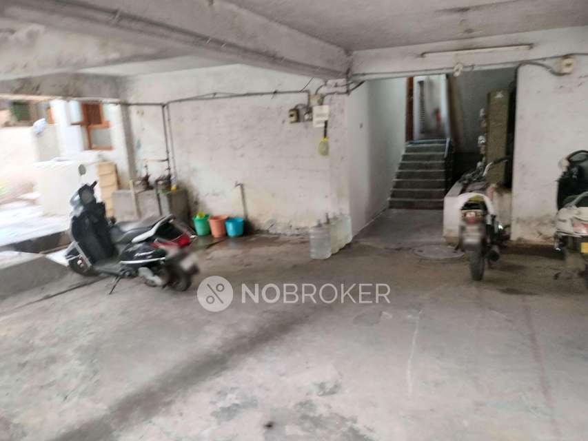 2 BHK Flat In Royal Grand Apartment For Sale  In Banjara Hills