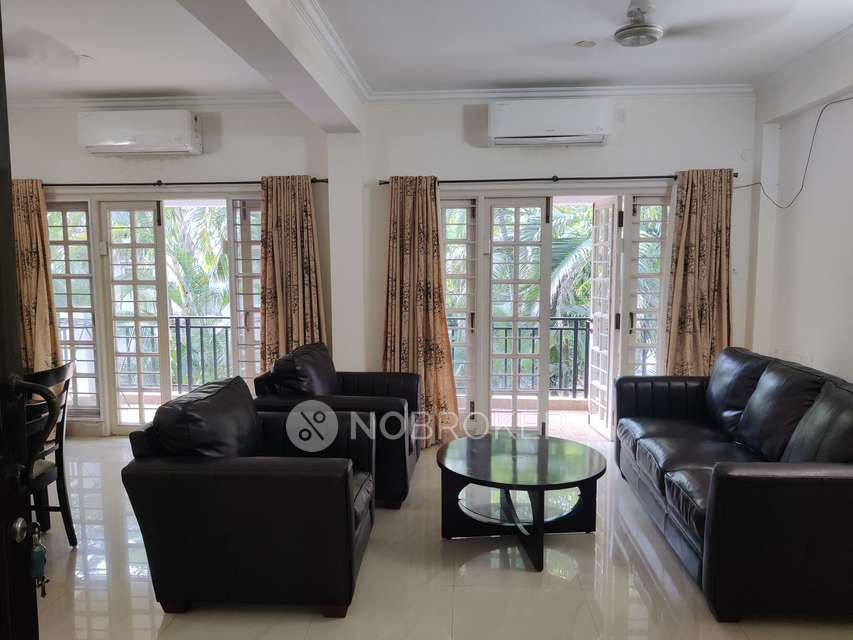 3 BHK Flat In Varanam  Apt, Dr. Radhakrishnan Salai, Mylapore for Rent  In Mylapore
