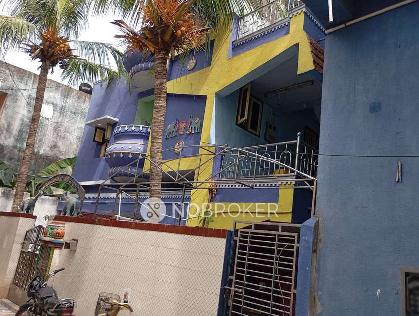4+ BHK House For Sale In Erukkancheri