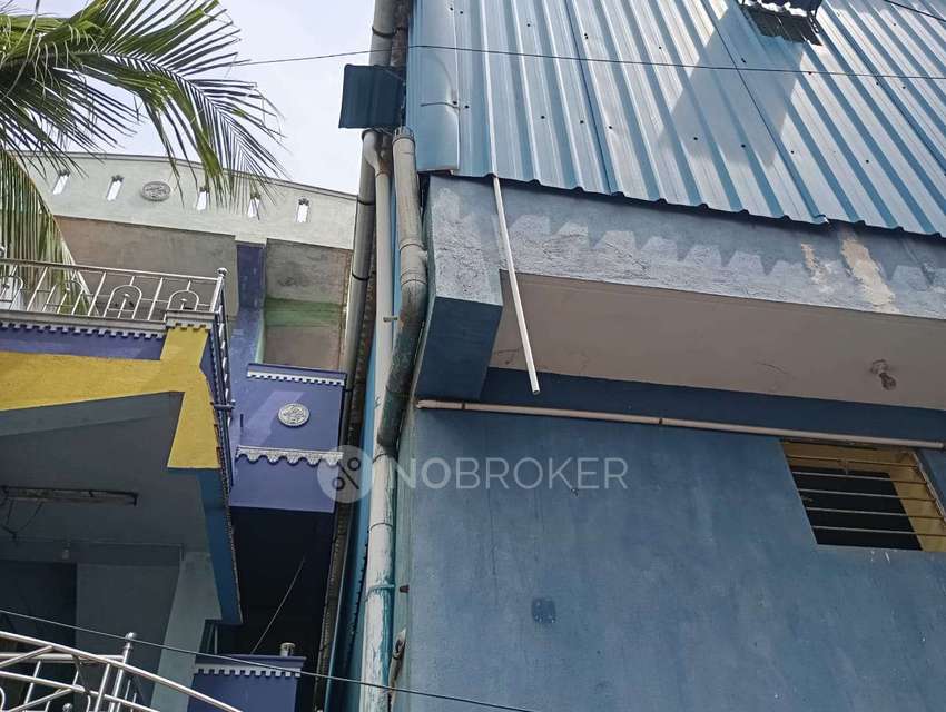 4+ BHK House For Sale In Erukkancheri