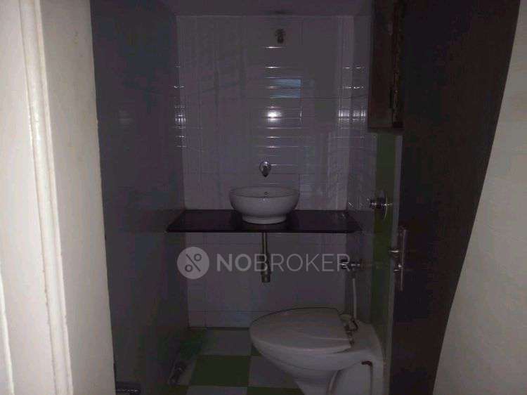 1 BHK Flat In Kingfisher Building For Sale  In Ganesh Ghat, Katrap