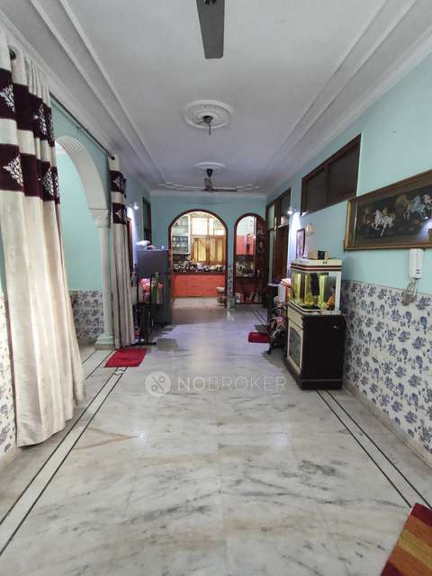 3 BHK Flat In Bhera Enclave For Sale  In Delhi