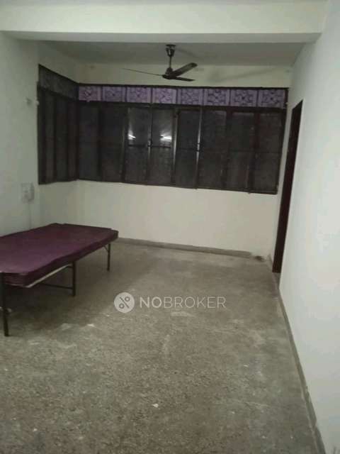 3 BHK Flat In Madhur Apartments For Sale  In Paschim Vihar