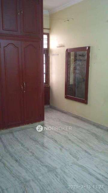 3 BHK Flat In Narsa Reddy Apartments  For Sale  In Himayatnagar