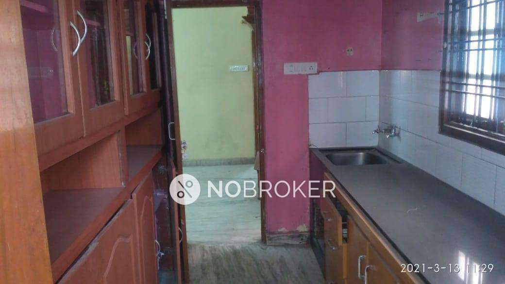 3 BHK Flat In Narsa Reddy Apartments  For Sale  In Himayatnagar