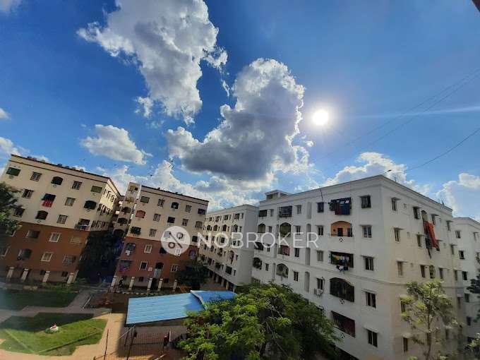 Silver Springs Apartments