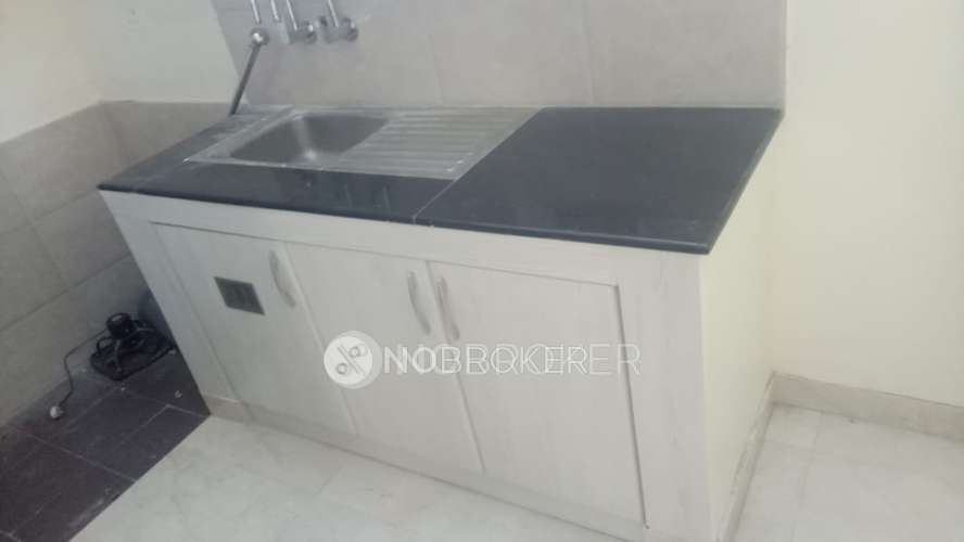 2 BHK Flat In Sidharth Upscale For Sale  In Porur