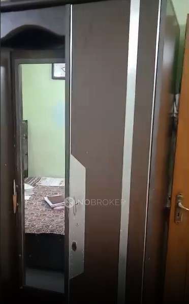 2 BHK Flat For Sale  In Bhai Parmanand Colony, Mukherjee Nagar