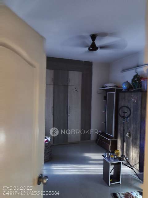 2 BHK Flat In Shri Radha Sky Garden For Sale  In Noida Extension