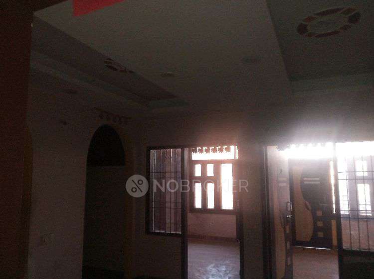 3 BHK Flat In Krishna Apartments, Budh Vihar For Sale  In Budh Vihar, Bahrampur, Nai Basti Dundahera