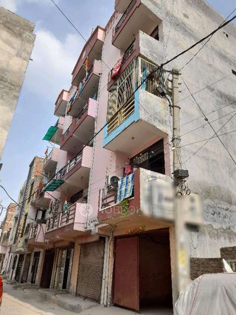 3 BHK Flat In Krishna Apartments, Budh Vihar For Sale  In Budh Vihar, Bahrampur, Nai Basti Dundahera