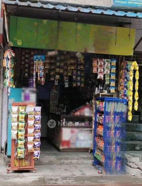 Retail  Property in Mandawali, Delhi for Rent 