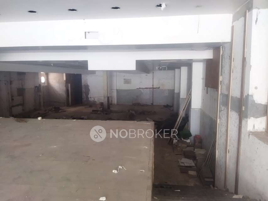 Showroom in Sector 10, Noida for Rent 