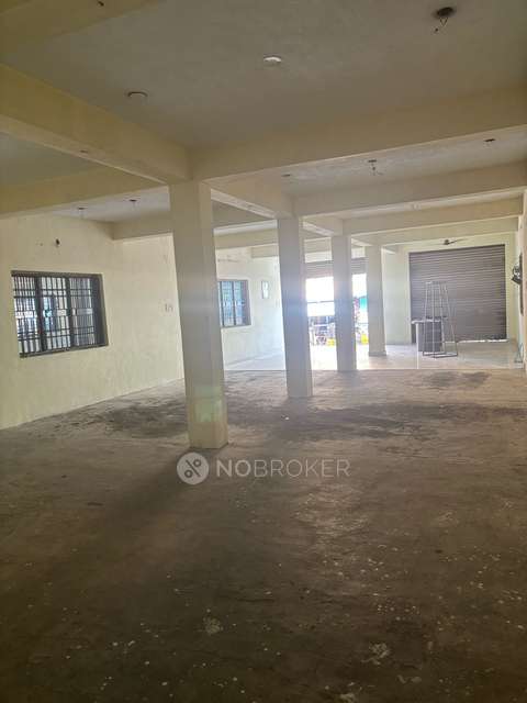 Showroom in Manapakkam, Chennai for Rent 