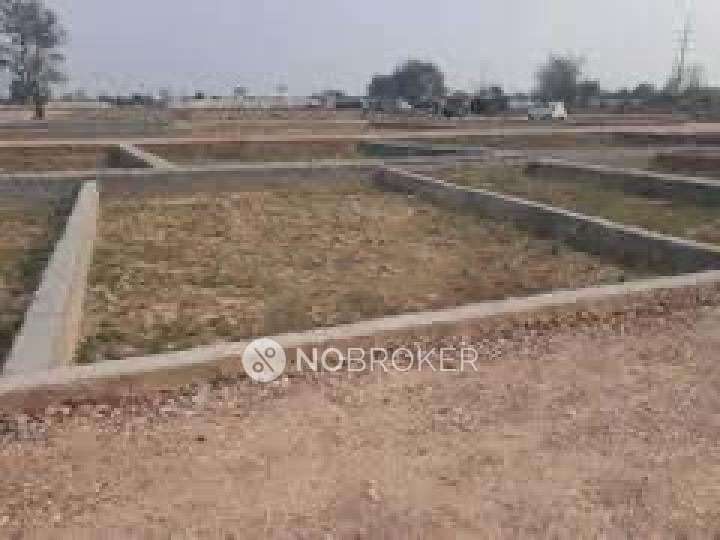 Godown/Warehouse in Surajpur, Greater Noida for Rent 