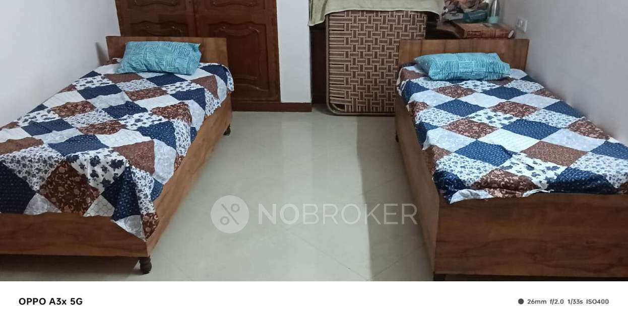 PG for Girls in Mukherjee Nagar