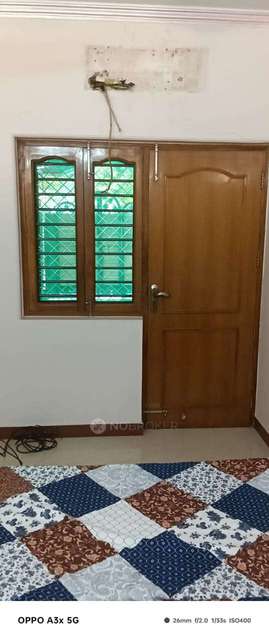 PG for Girls in Mukherjee Nagar