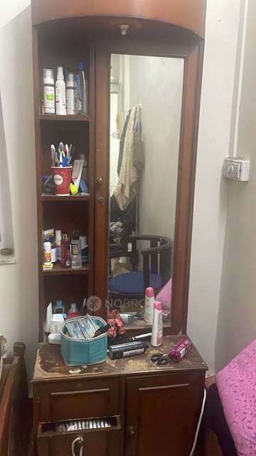 1 BHK Flat In Self Help Chs for Rent  In Vile Parle West