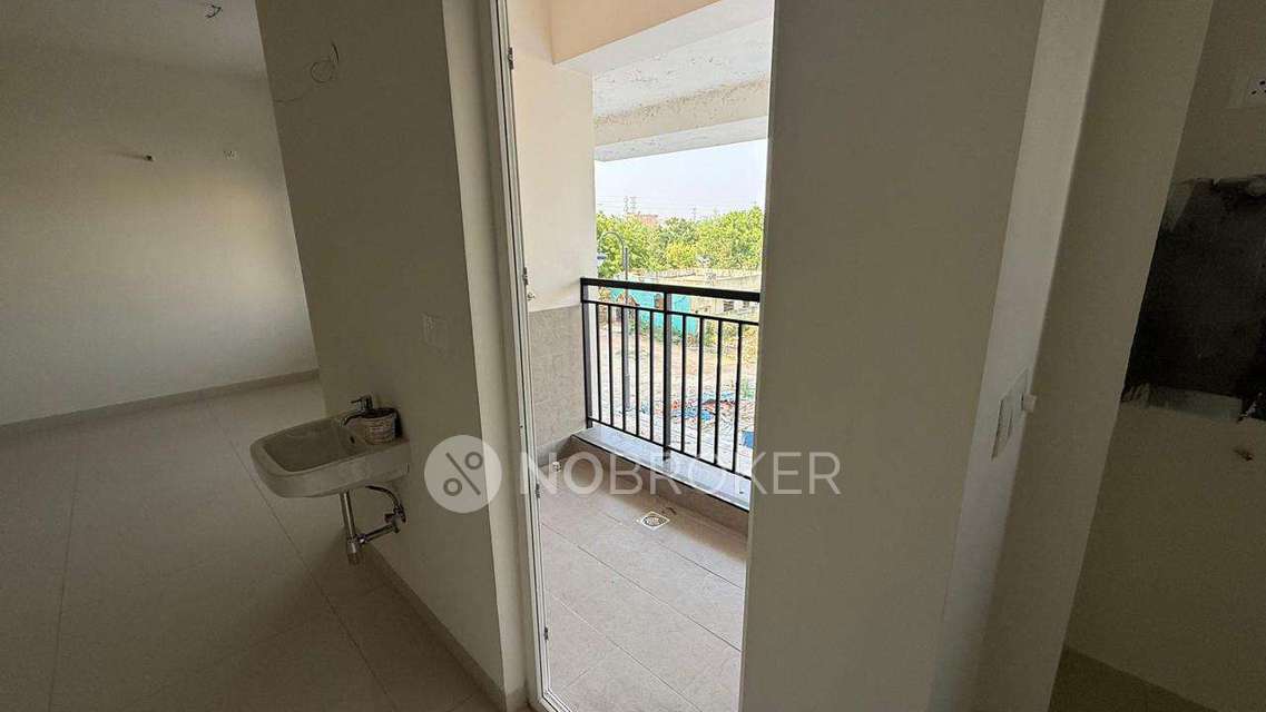 2 BHK Flat In Ace Aalaya & Aashaya For Sale  In  Pocharam