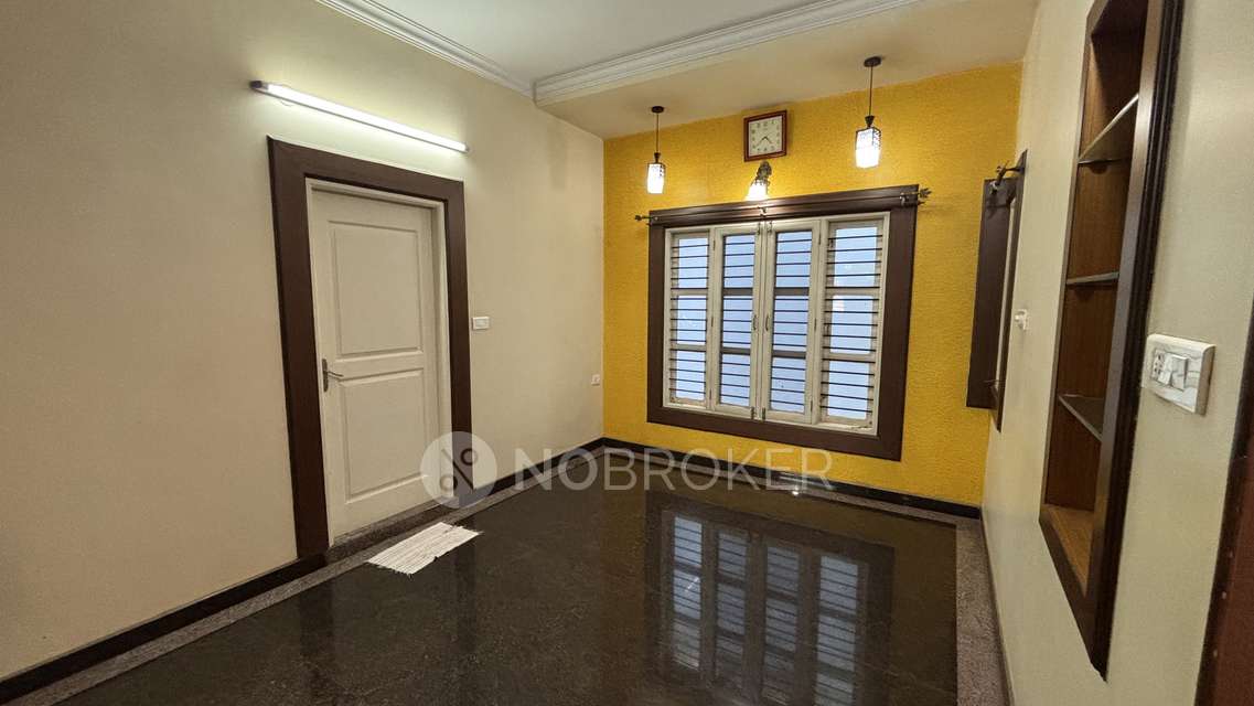 4+ BHK House For Sale  In Geleyara Balaga Layout, Jalahalli West