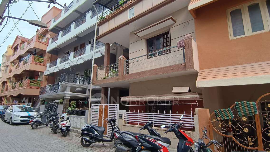 2 BHK House For Sale  In Xj2c+frp Ravi Theatre, Ejipura Main Rd, Gowda Muniswamy Garden, Ejipura, Bengaluru, Karnataka 560047, India