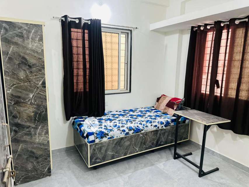 PG for Girls in Kharadi