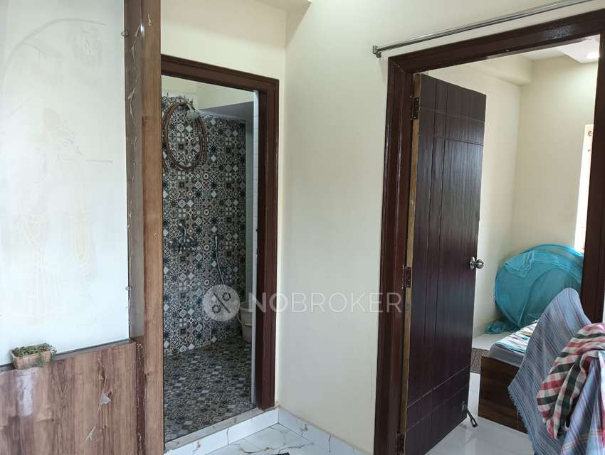 2 BHK Flat In Sree Urmila Avenue For Sale  In Mallampet
