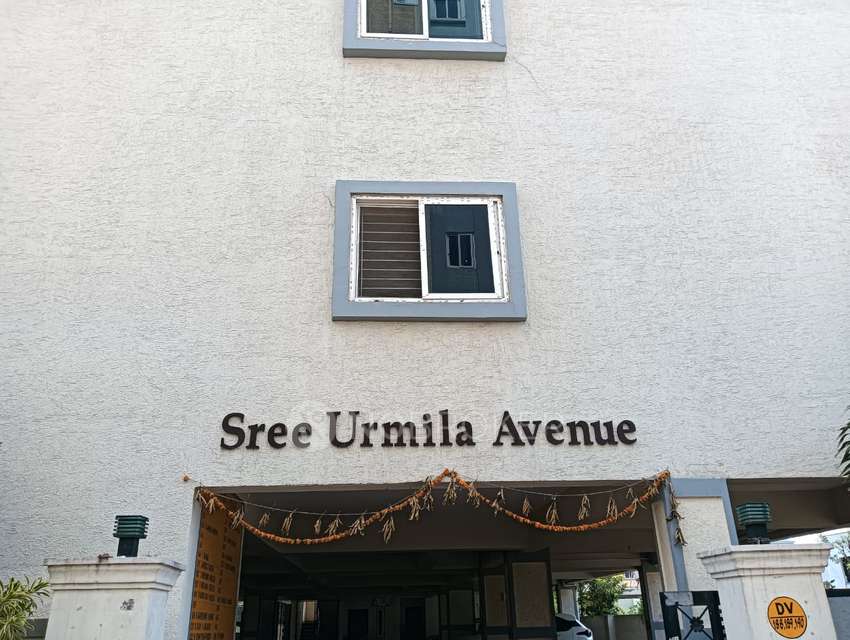 2 BHK Flat In Sree Urmila Avenue For Sale  In Mallampet