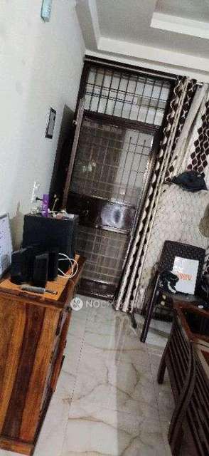 1 BHK Flat In Green Apartment ,mehrauli For Sale  In Mehrauli