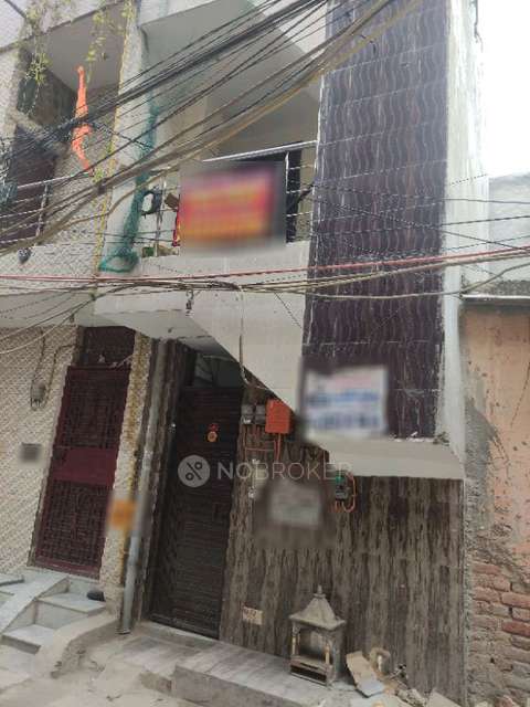 1 BHK Flat In Stand Alone Building  For Sale  In Uttam Nagar