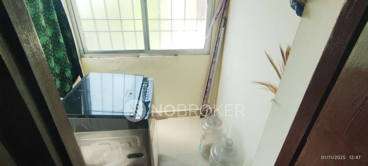 2 BHK Flat In Sai House  For Sale  In Selaiyur