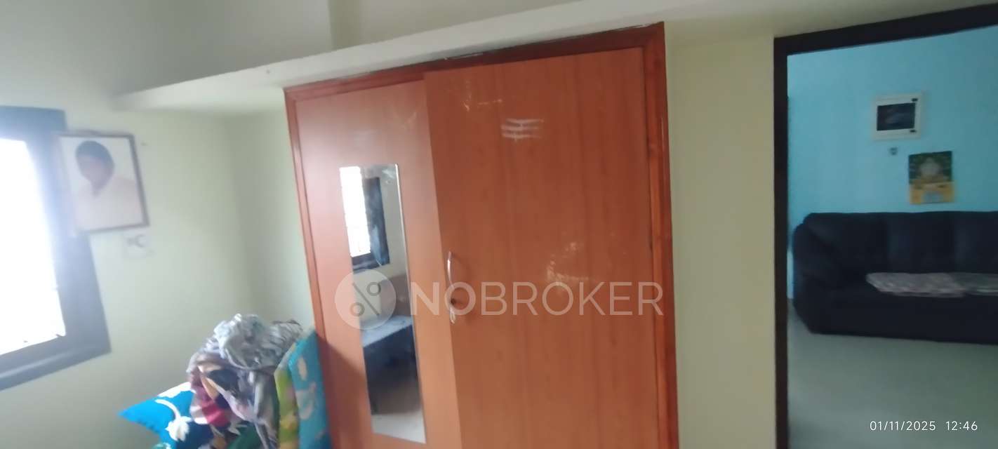 2 BHK Flat In Sai House  For Sale  In Selaiyur
