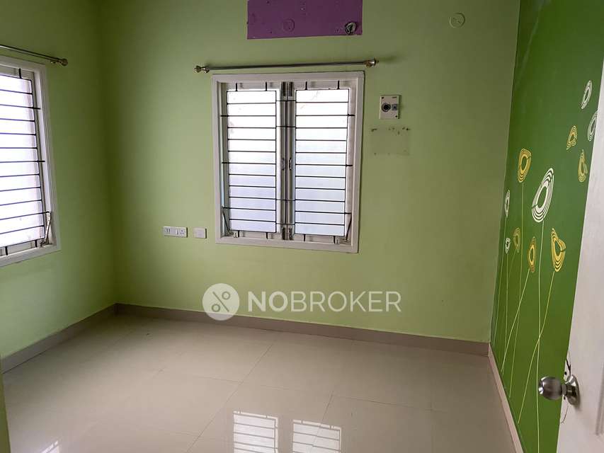 2 BHK Flat In Pearl Mangala For Sale  In Puzhuthivakkam