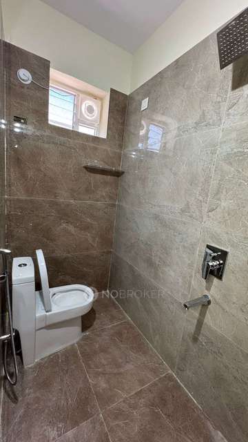 3 BHK Flat In Shikara Abode For Sale  In Peerancheruvu