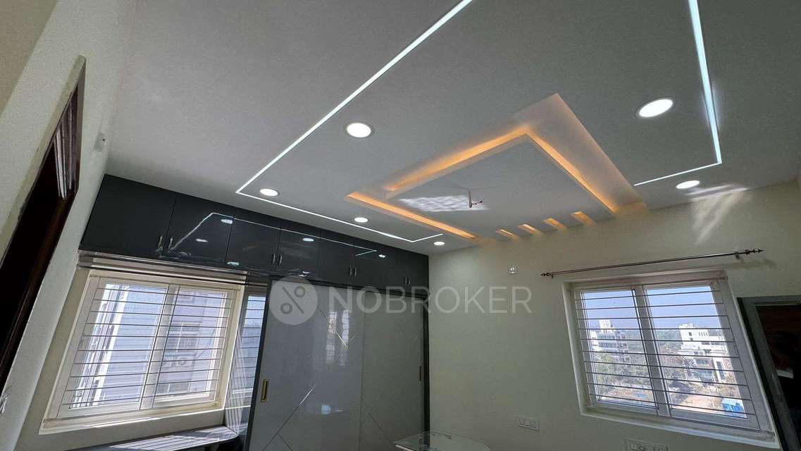 3 BHK Flat In Shikara Abode For Sale  In Peerancheruvu